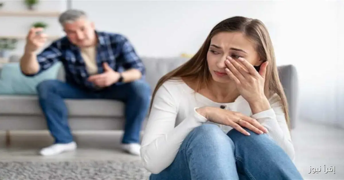 14 علامة تدل على تلاعب الآخرين بك نفسيًا: كيف يعقدون حياتك ويواجهونك بتعليقات ساخرة