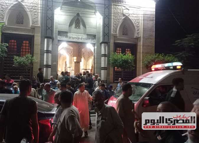 تشييع جثمان أحد ضحايا حريق مصنع المحلة