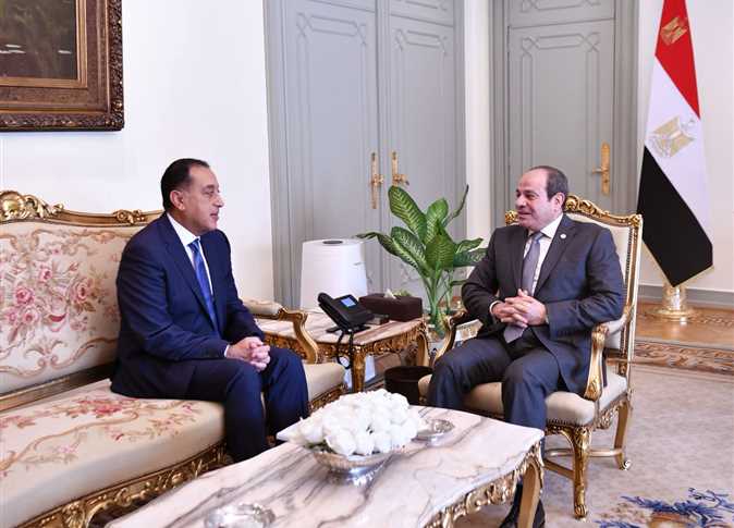 اجتماع الرئيس السيسي مع رئيس الوزراء