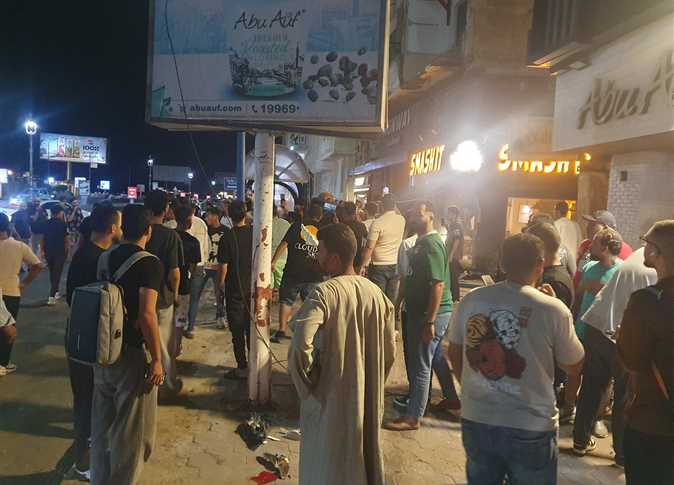 انقلاب سيارة ملاكي على كورنيش الإسكندرية