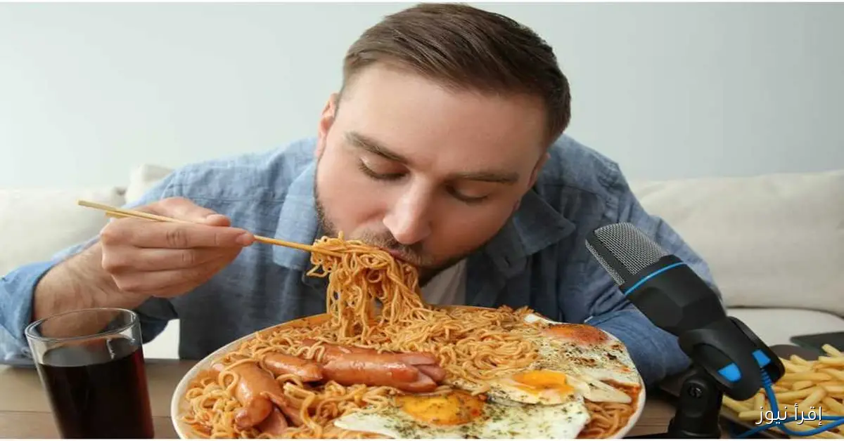 هل تنهي وجبتك في أقل من 20 دقيقة؟ اكتشف 4 مخاطر صحية واتباع هذه النصائح المهمة