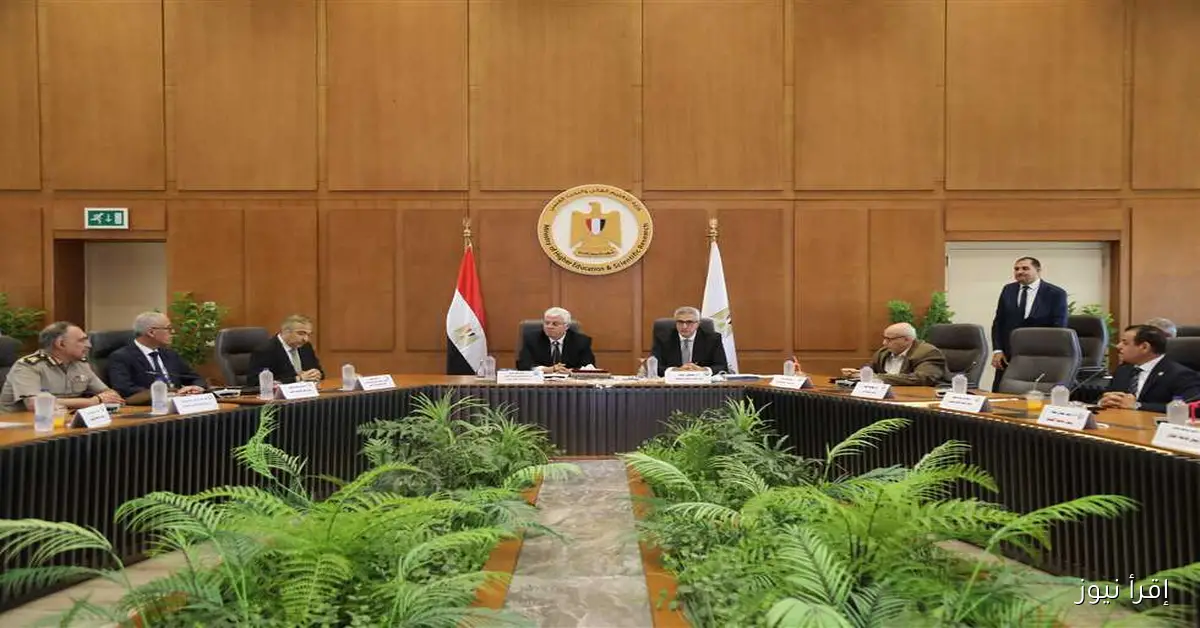 وزير التعليم العالي يترأس اجتماعًا مهمًا لـ«الأعلى للجامعات» في العاصمة الإدارية الجديدة