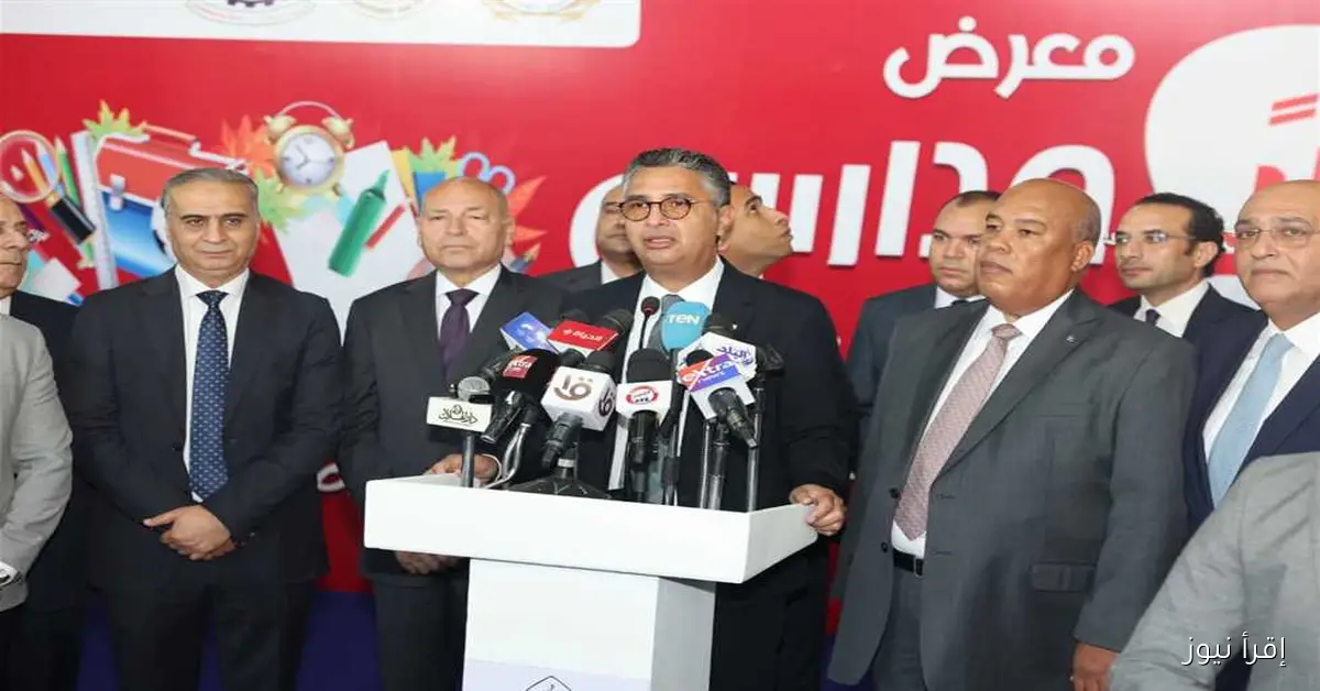 وزير التموين يفتتح أول ثلاثة منافذ لمجمعات استهلاكية جديدة بعد تطويرها في القاهرة