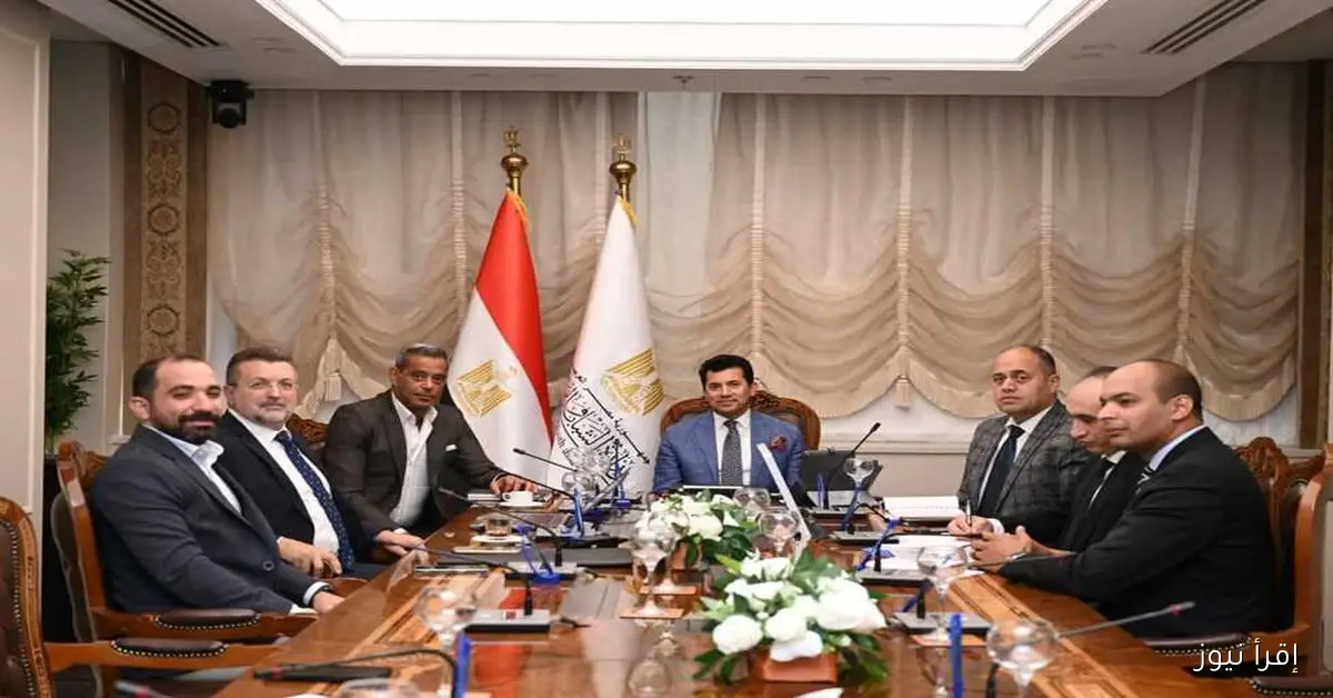 وزير الشباب يجتمع مع مسؤولي مشروع «ستارز أوف إيجيبت» لدعم اكتشاف ورعاية المواهب الشابة