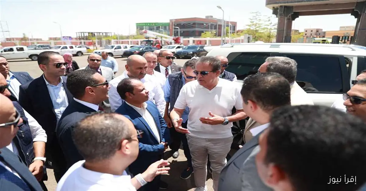 تطوير الوجه الحضاري للوادي الجديد من خلال رصف أحياء الفرافرة والخارجة والداخلة