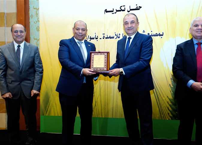 الوزير مع القيادات الصناعية