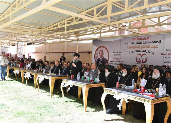 البابا تواضروس يفتتح مدرسة المحبة وبضع حجر أساس أول مستشفى كنسي متخصص في علاج أمراض القلب