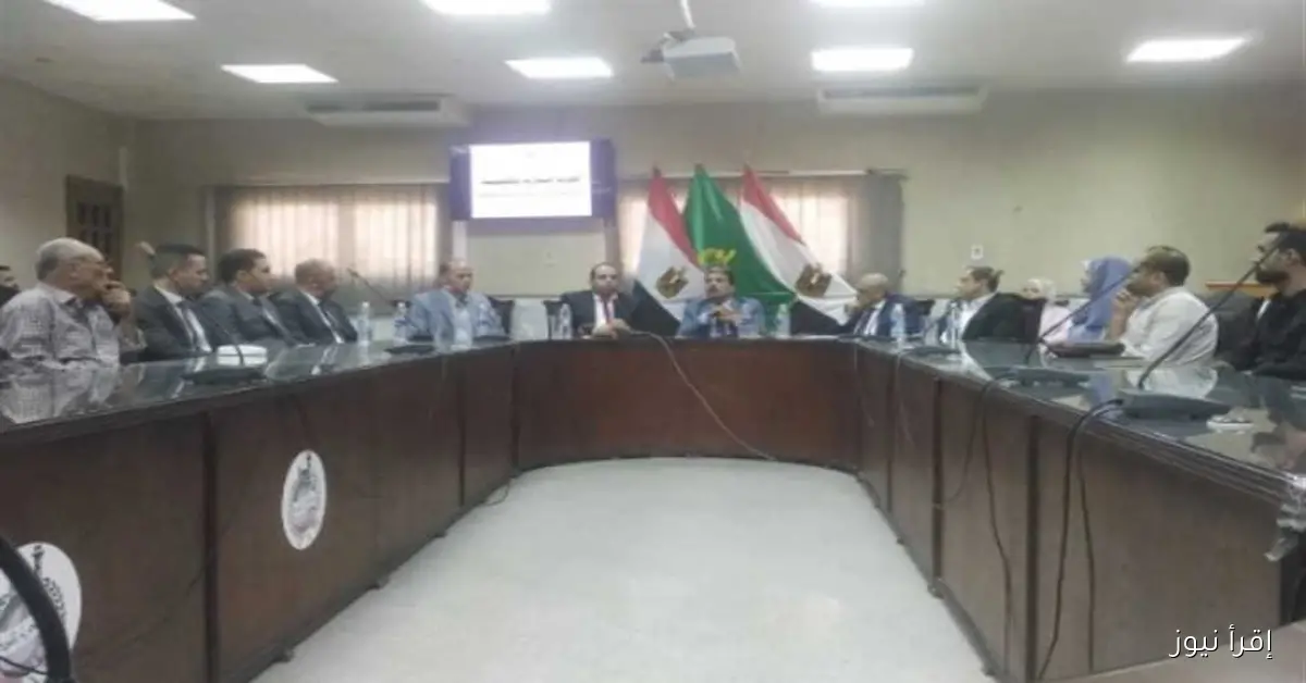«تجارية القليوبية» تبحث في قواعد نقل صلاحيات التفتيش من وزارة الصحة إلى هيئة سلامة الغذاء