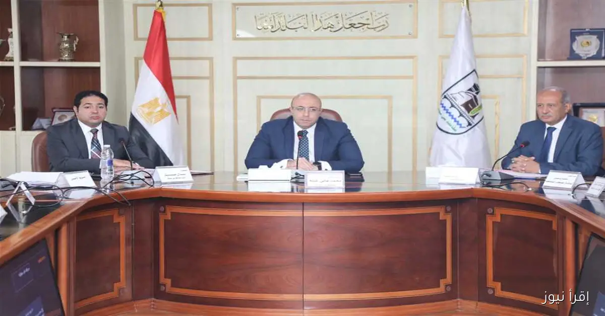 تخصيص أراضٍ لإنشاء مدارس جديدة وتحديث مركز معلومات شبكات المرافق في بني سويف