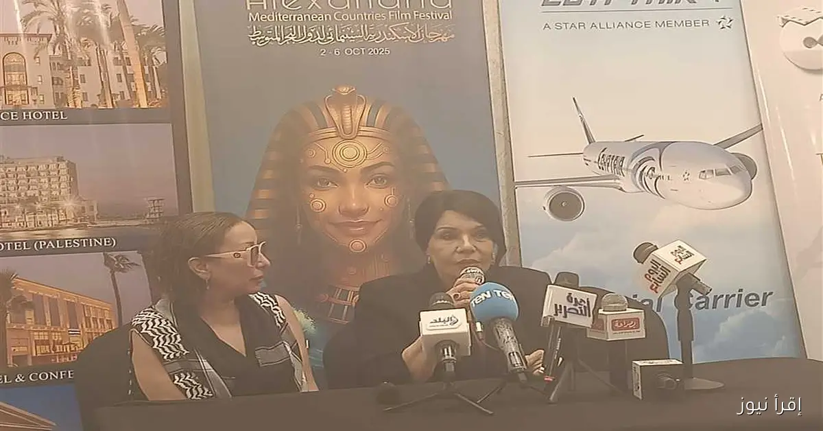 فردوس عبدالحميد تتحدث في ندوة تكريمها بمهرجان الإسكندرية عن دور المسرح في مسيرتها الفنية